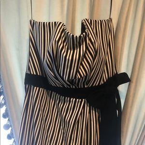 Strapless dress